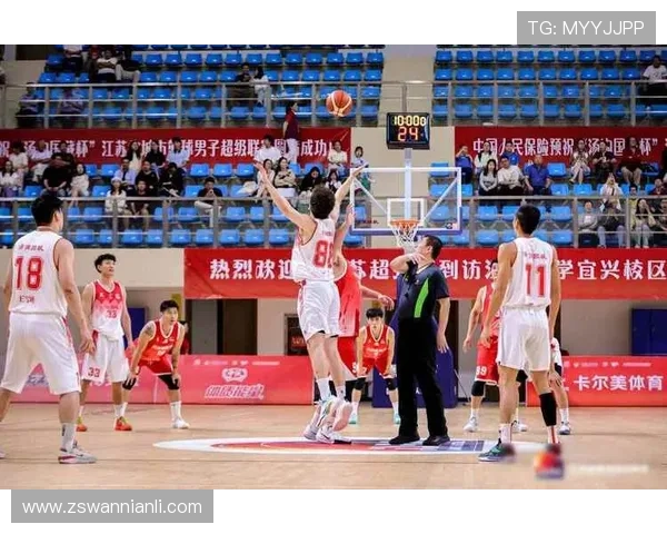 中国篮球联赛迎来新赛季 多支强队阵容调整激烈竞争升温