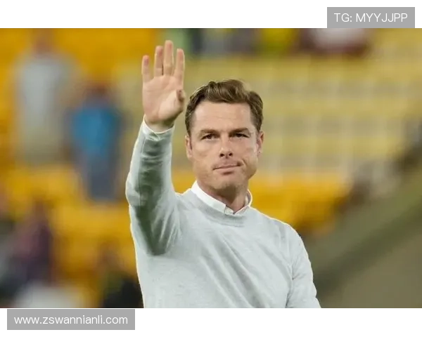 伯恩利俱乐部主帅调整战术体系力求在英超赛场实现逆袭重振士气