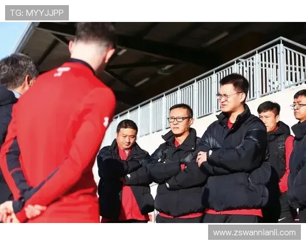 南安普顿俱乐部最新动态分析:新援加盟、主帅战术调整与未来赛季展望 南安普顿俱乐部最新动态分析:新援加盟、主帅战术调整与未来赛季展望